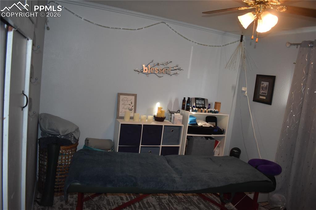 Image 29 of 47: Bedroom
