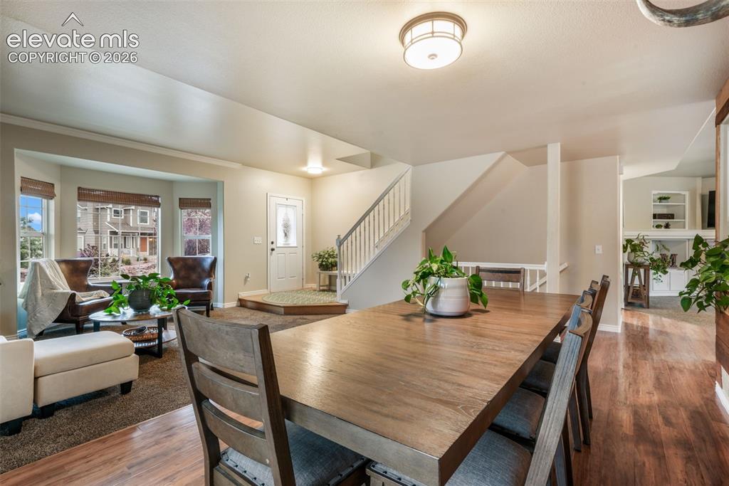 Image 7 of 50: Dining Room