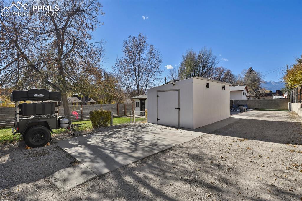 Image 39 of 39: Back of Structure