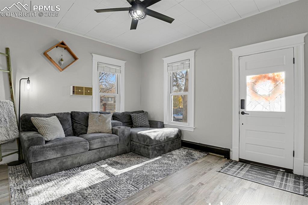 Image 9 of 39: Living Room