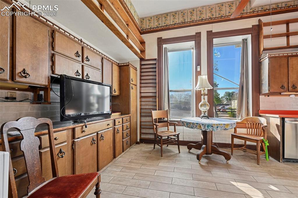 Image 43 of 50: Other