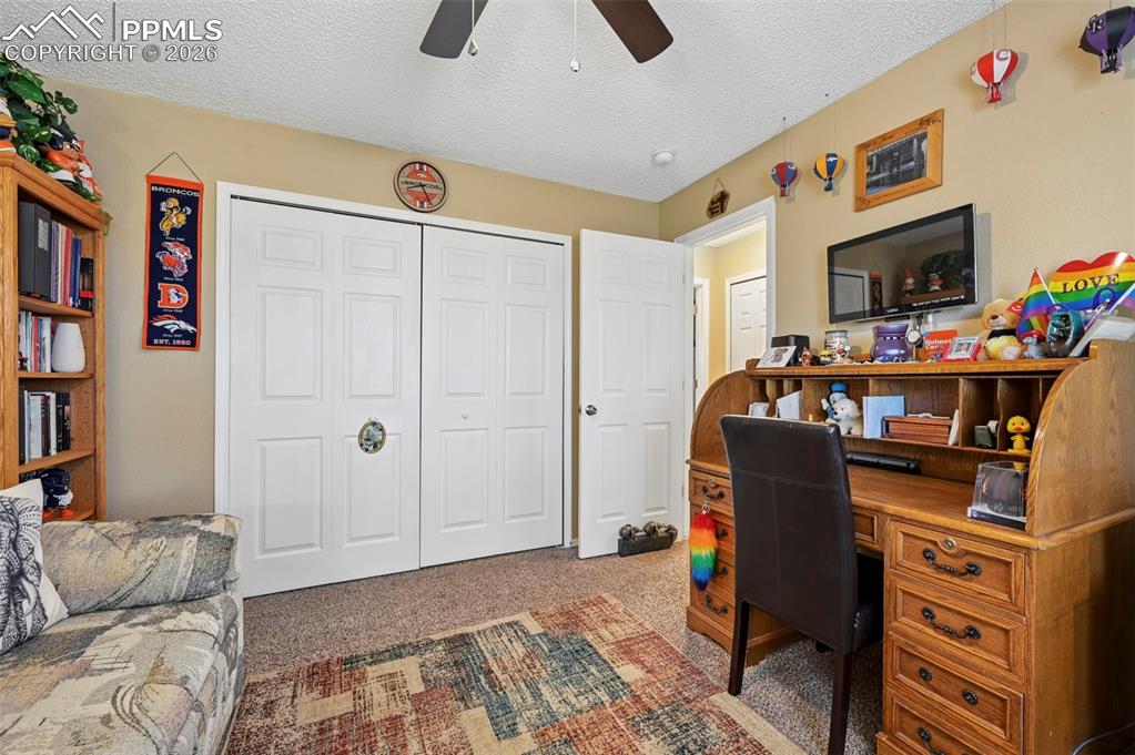 Image 29 of 47: Bedroom