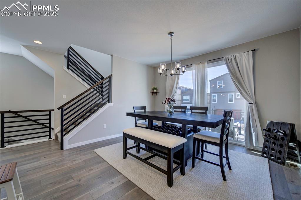 Image 10 of 39: Dining Area