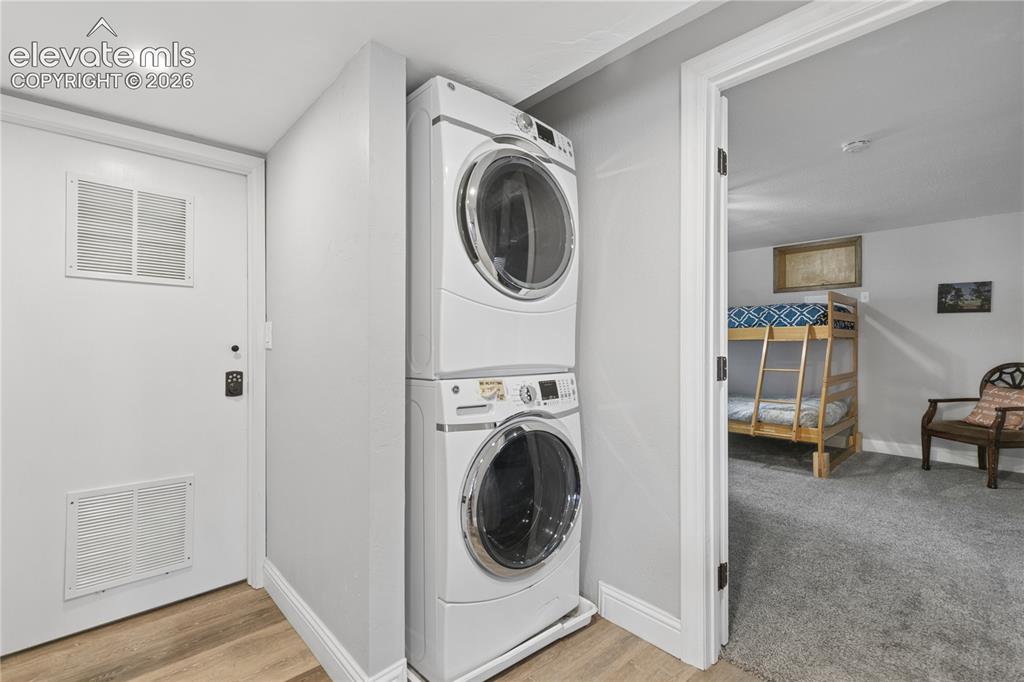 Image 44 of 47: Laundry