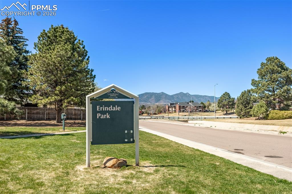 Image 21 of 25: Enjoy mountain views and open surroundings right outside your door.