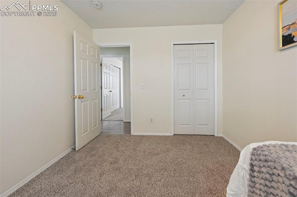 Image 13 of 33: Bedroom