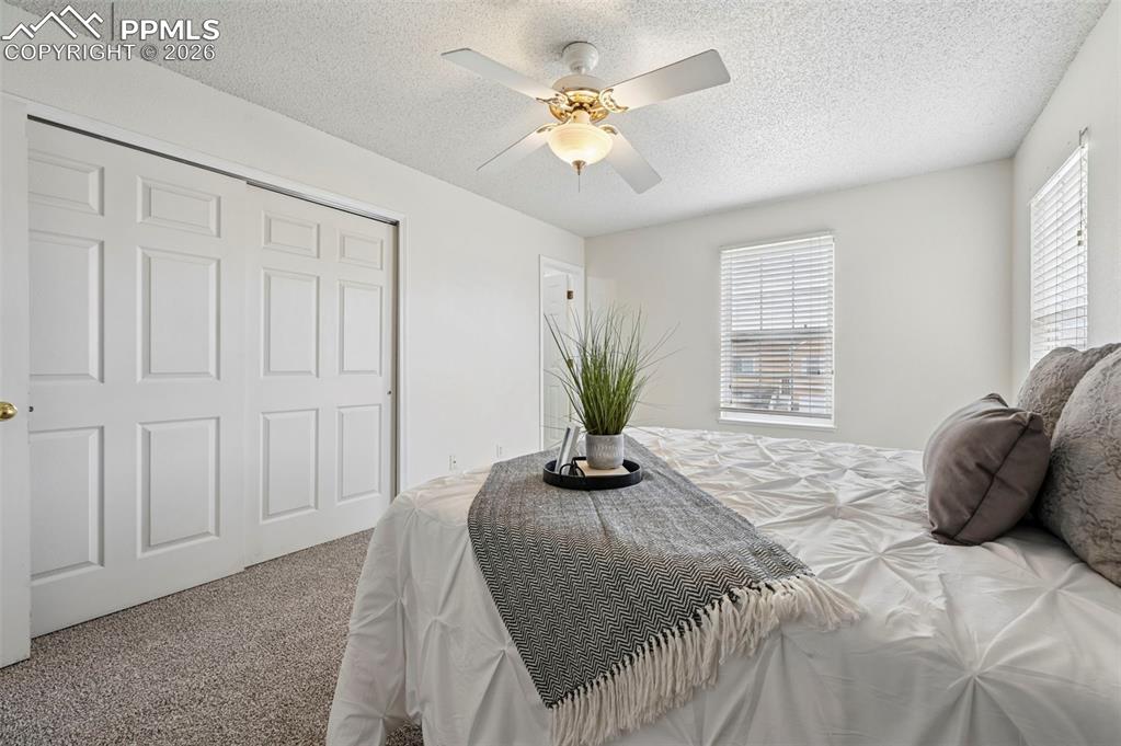 Image 14 of 33: Bedroom