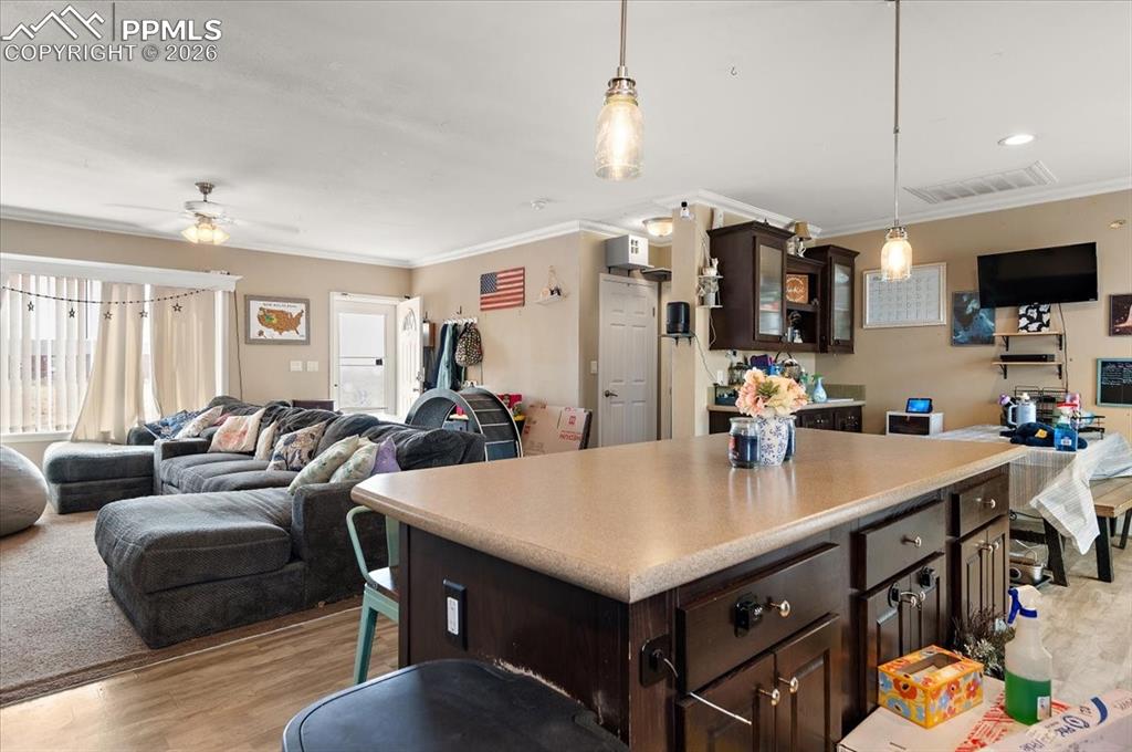 Image 12 of 26: Kitchen