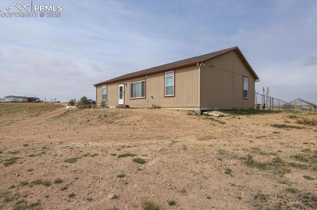 Image 26 of 26: Side of Structure