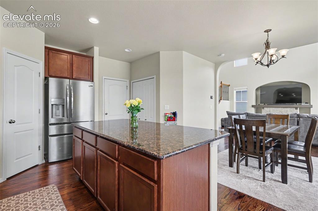 Image 13 of 47: Kitchen
