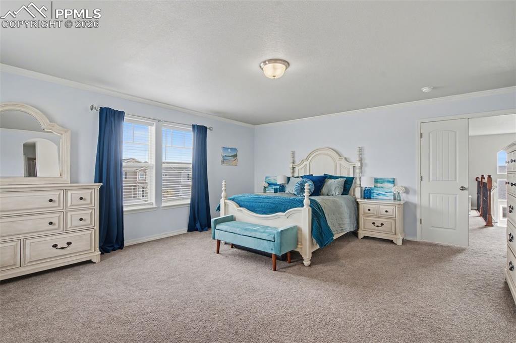 Image 20 of 50: Bedroom