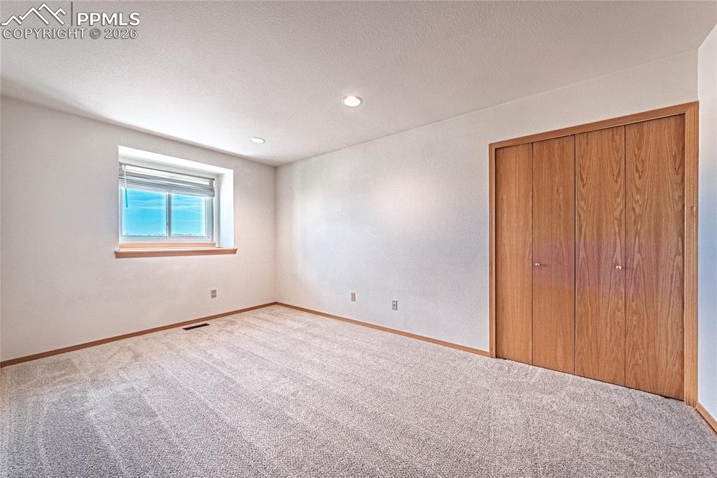 Image 24 of 47: Bedroom