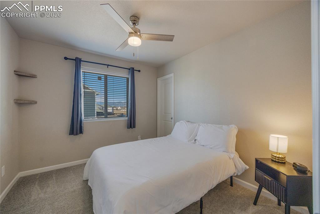 Image 21 of 35: Bedroom