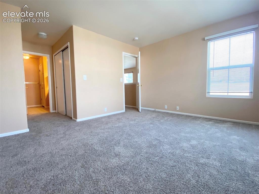 Image 11 of 19: Bedroom