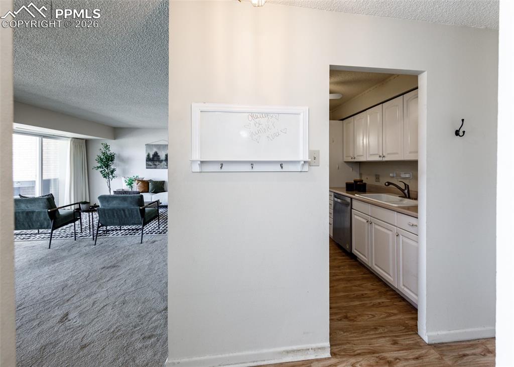 Image 6 of 49: Entrance Foyer