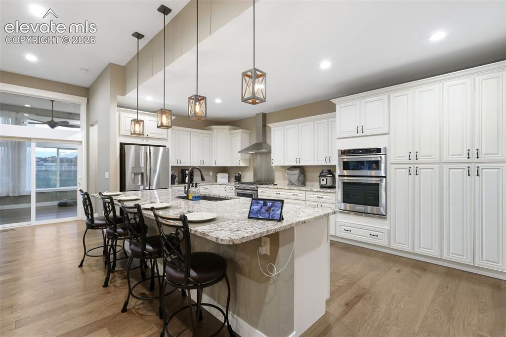 Image 8 of 38: Kitchen