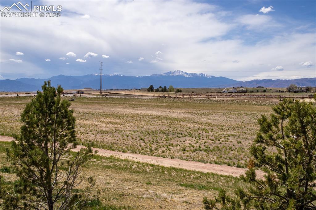 Image 10 of 48: Mountain views!