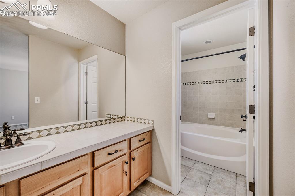 Image 15 of 28: Primary bedroom.