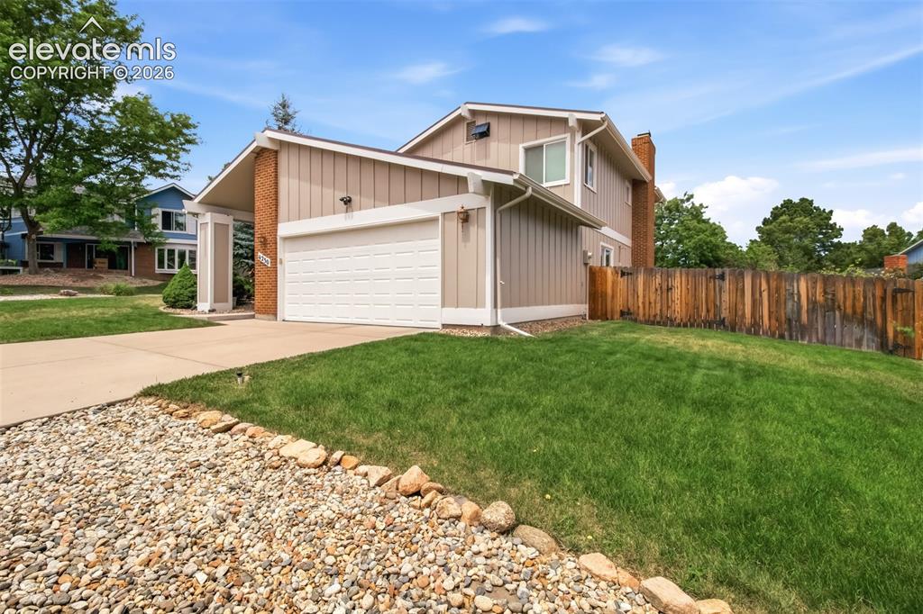 Image 2 of 39: Front of Home located on a quiet Cul-De-Sac