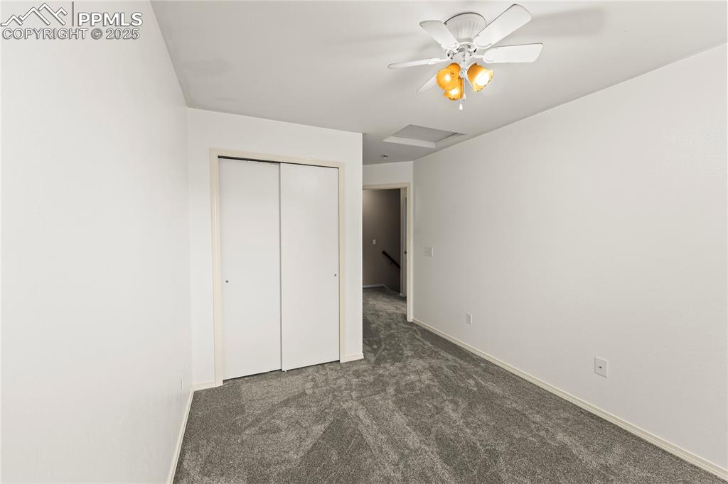 Image 32 of 38: Bedroom