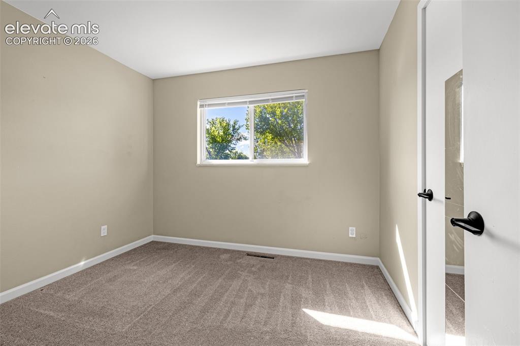 Image 12 of 36: Floor plan