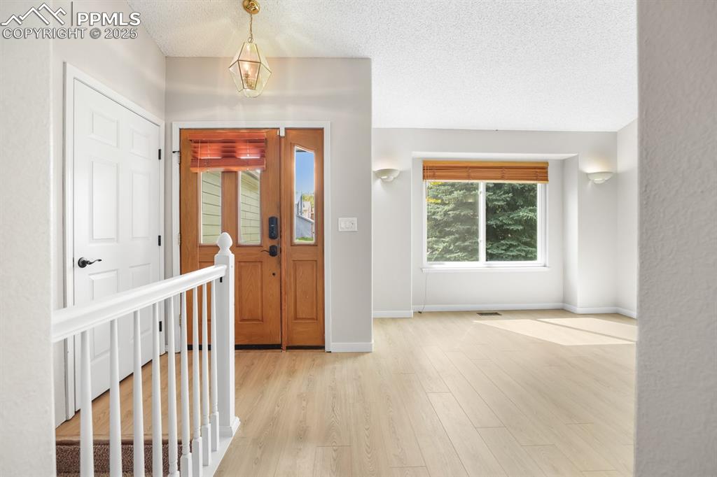 Image 5 of 44: Entry