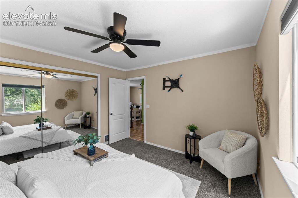 Image 16 of 40: Bedroom