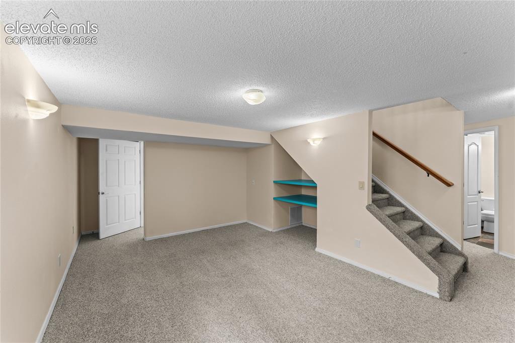 Image 21 of 40: Basement