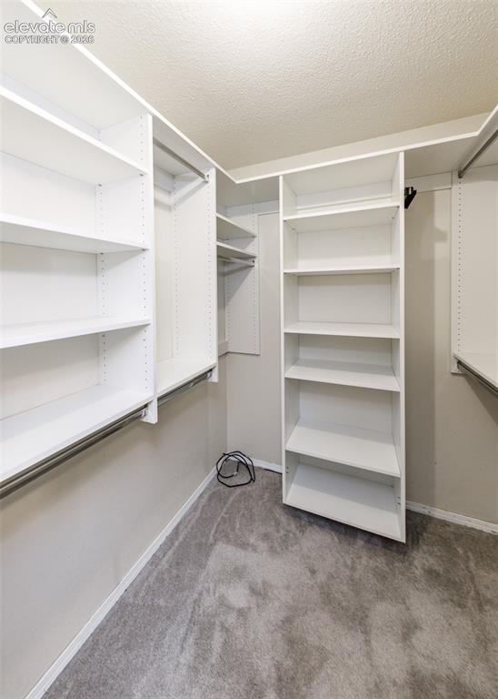 Image 26 of 48: Closet