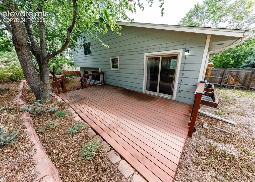 Image 45 of 48: Deck