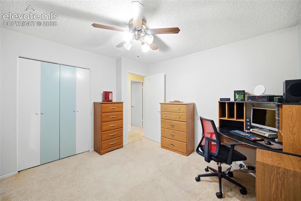 Image 22 of 47: This area can be used as an office, nursery, etc. 