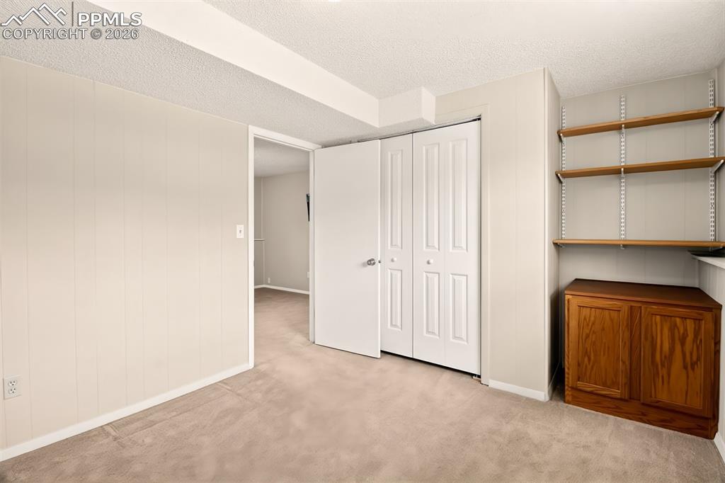 Image 45 of 50: Bedroom