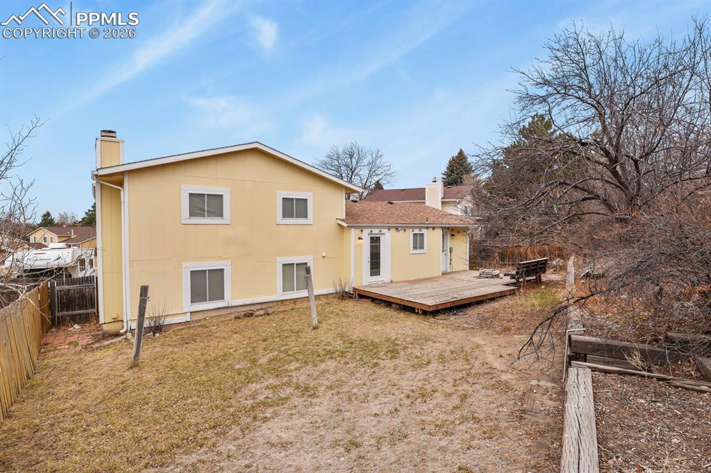 Image 34 of 35: Back of Structure