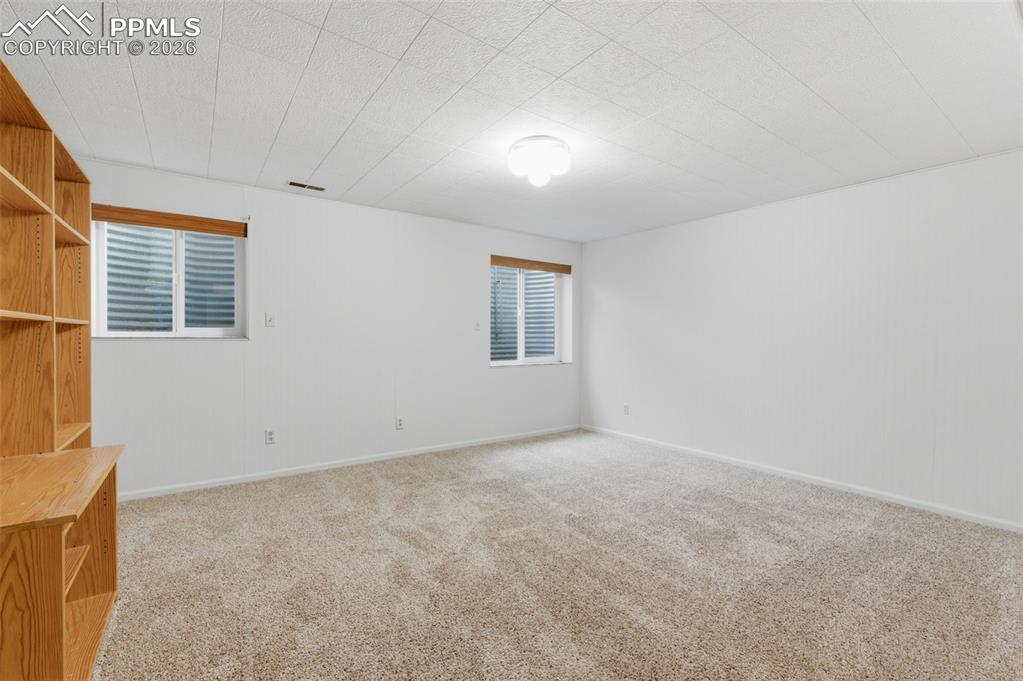 Image 24 of 31: Basement