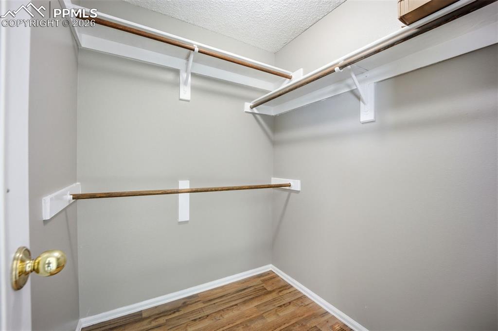 Image 24 of 50: Closet