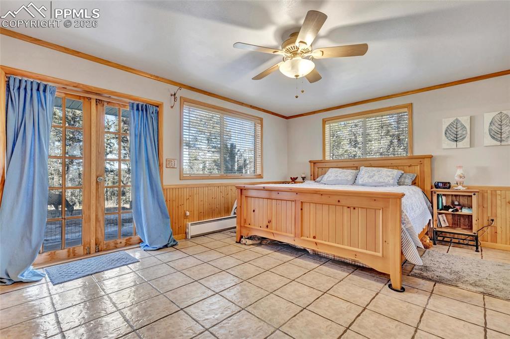 Image 26 of 48: Bedroom