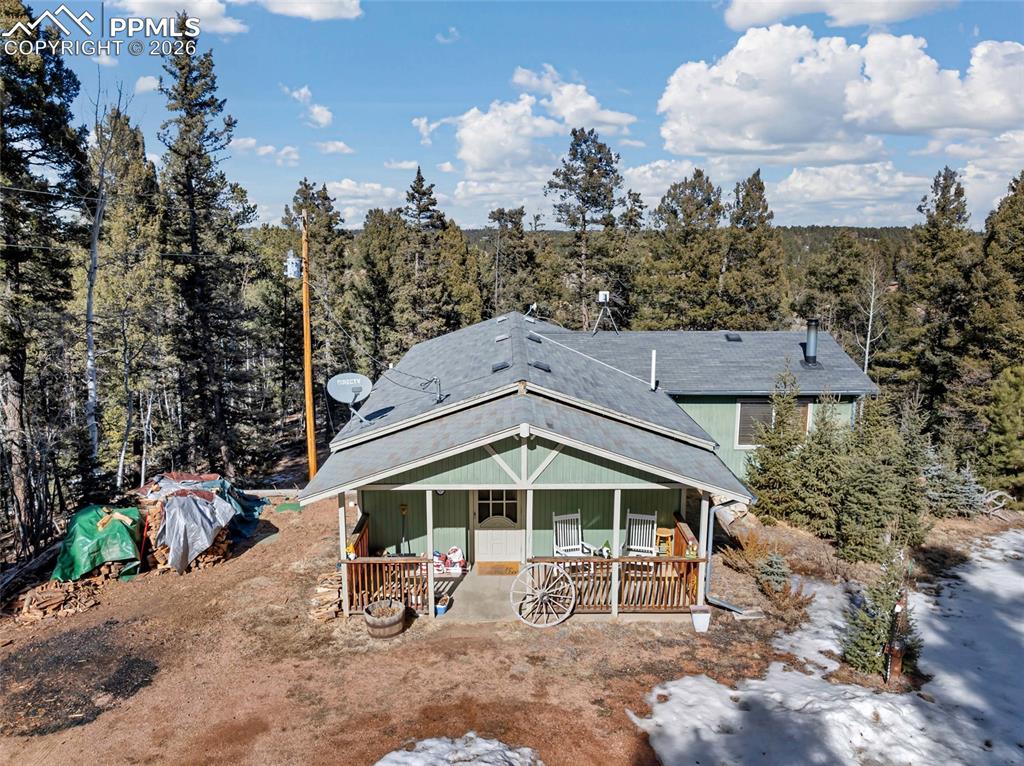 Image 6 of 48: Back of Structure