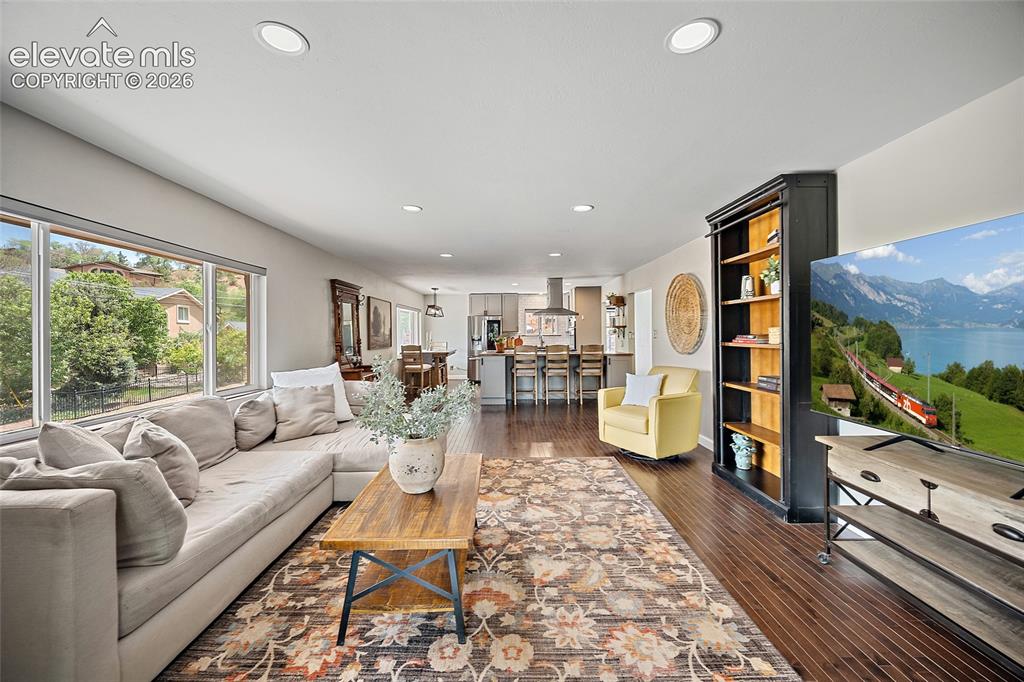 Image 6 of 40: Living Room