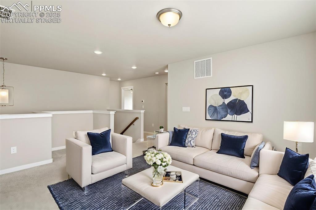 Image 26 of 50: Virtually Staged