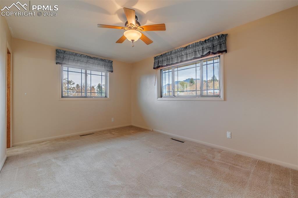 Image 20 of 46: Master Bedroom