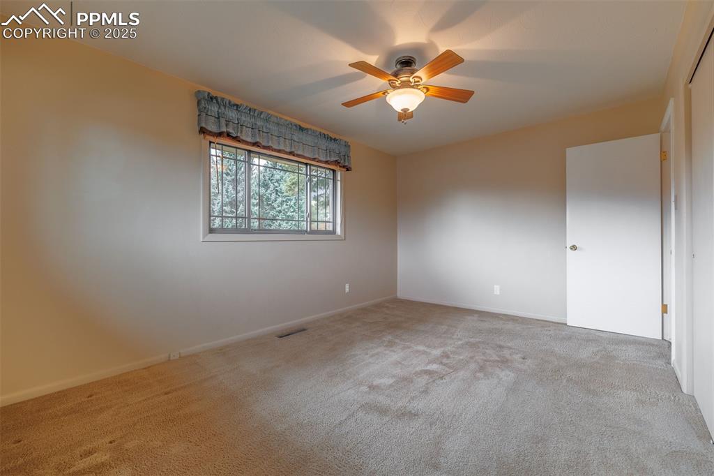 Image 21 of 46: Master Bedroom