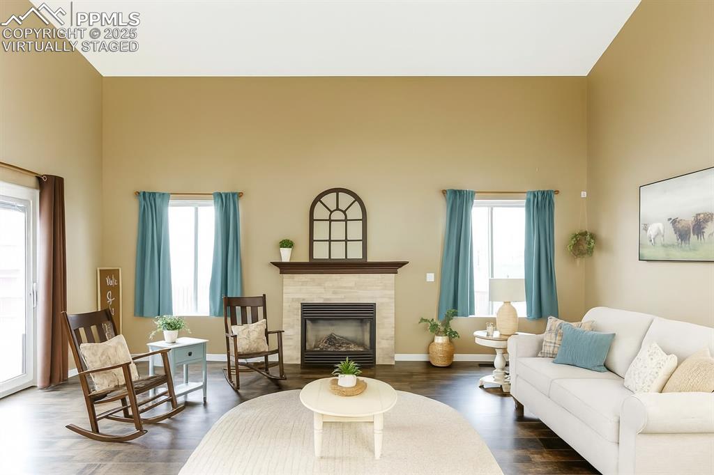 Image 13 of 38: Virtually staged photo