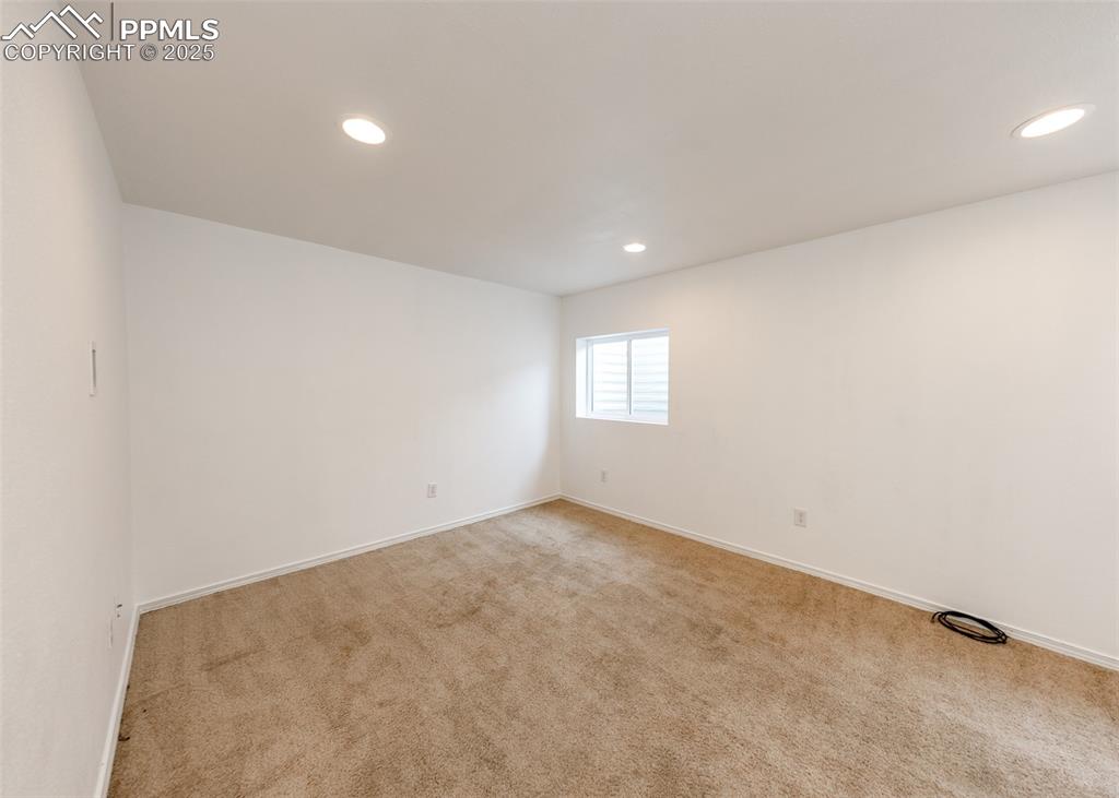 Image 37 of 38: Family Room