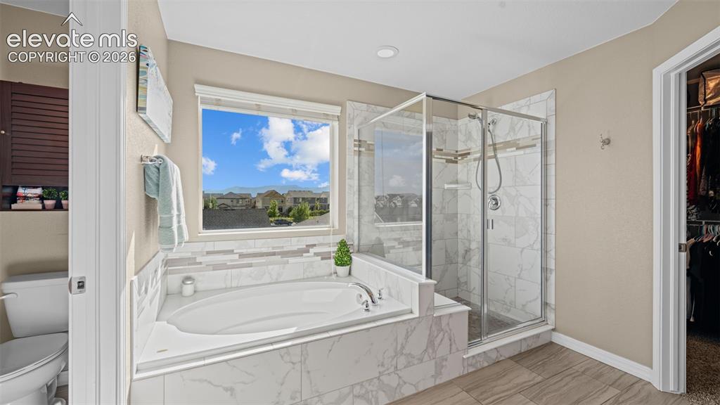 Image 23 of 33: Master Bathroom
