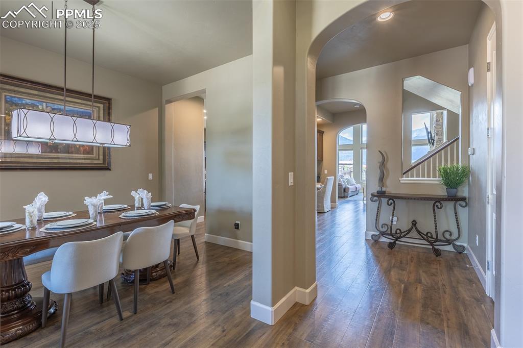 Image 4 of 50: Formal Dining off entry