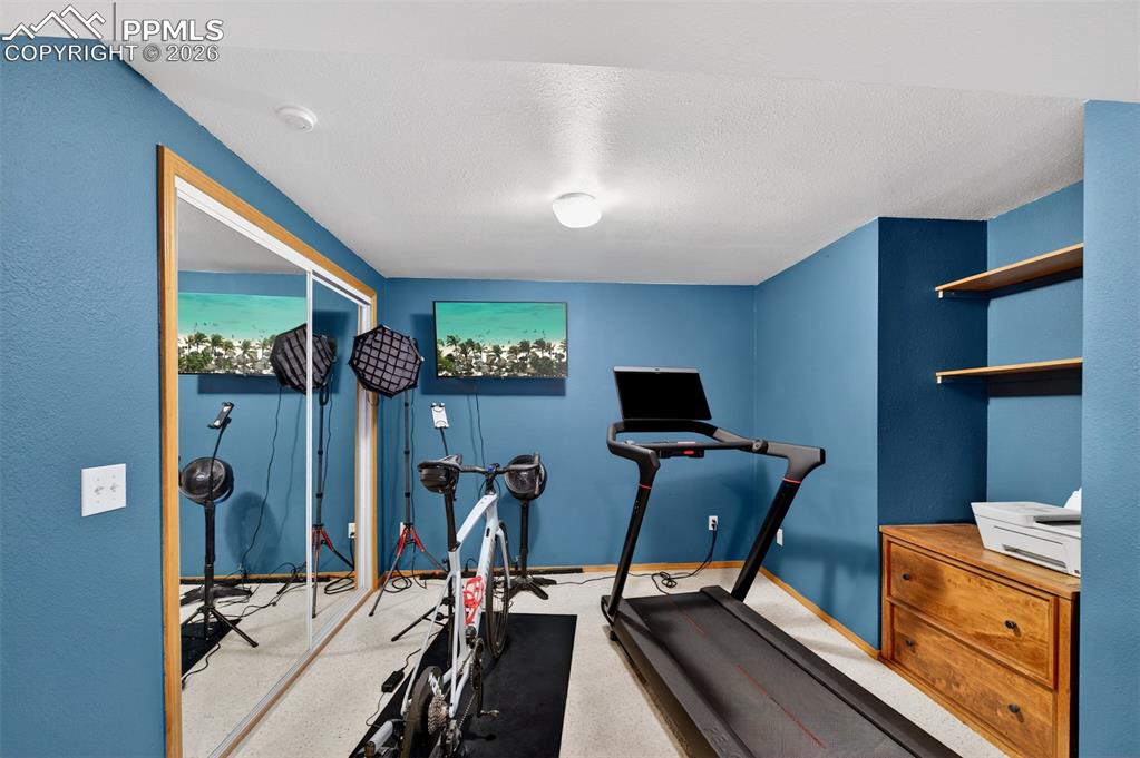 Image 34 of 44: Exercise Room