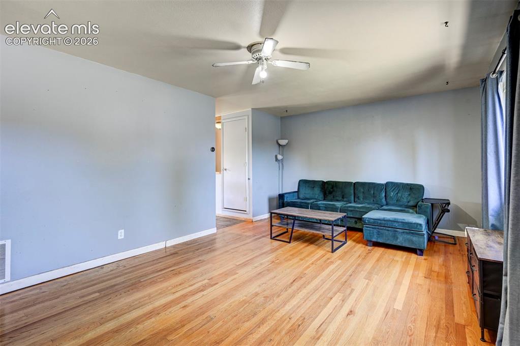 Image 2 of 28: Living Room