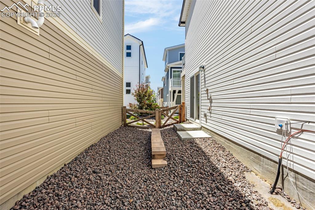 Image 31 of 36: Side of Structure