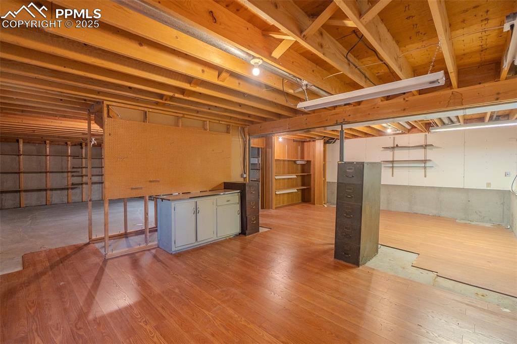 Image 33 of 48: Basement