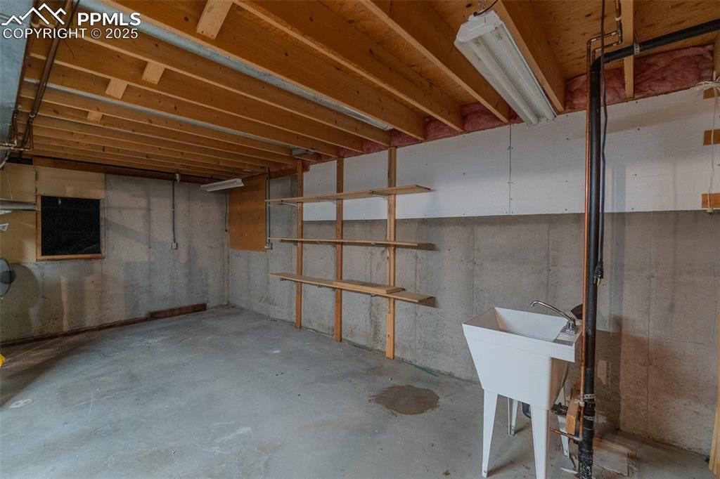 Image 36 of 48: Basement